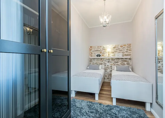 Apartments Fontana Apartment *