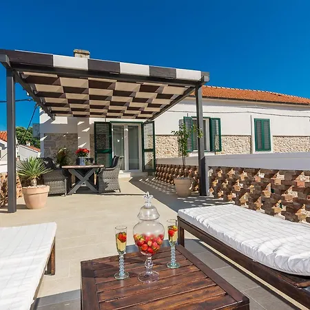 Apartments Fontana Zadar