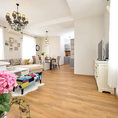 Apartment Apartments Fontana Zadar